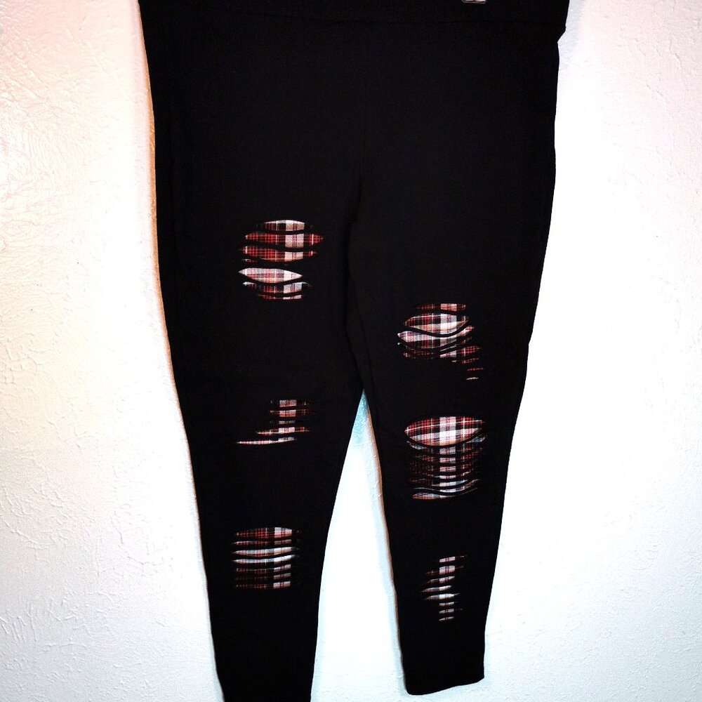 TORRID Full Length Signature Waist Split Destructed Plaid Backed Leggings 3x